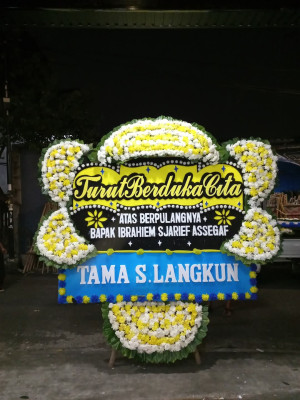 Papan Bunga Duka di Denpasar Timur